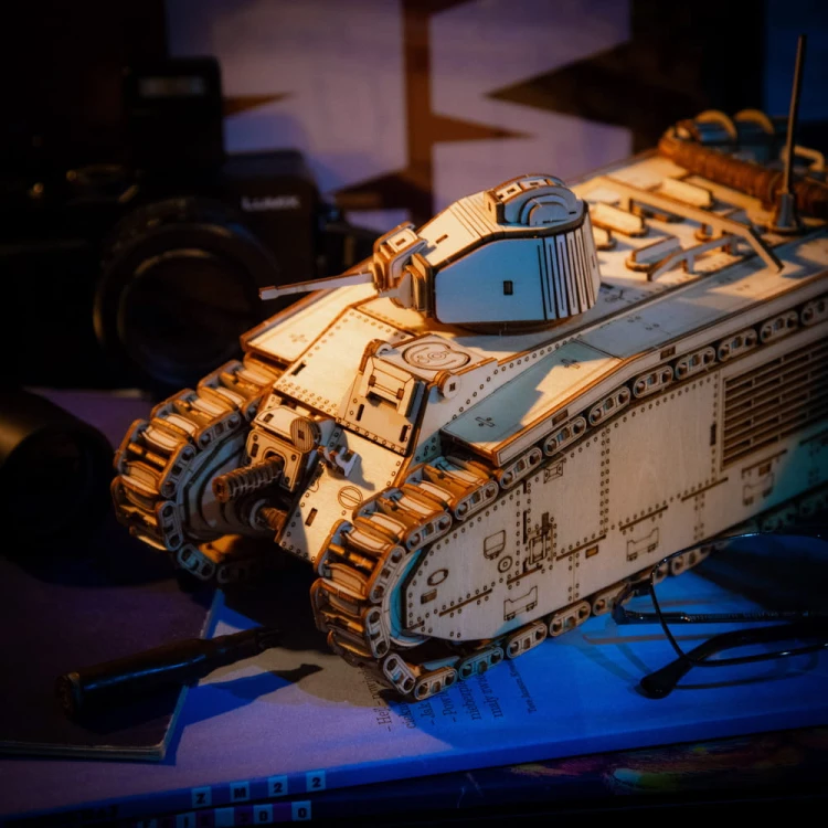 pol_pl_Little-Story-Drewniane-Puzzle-Model-3D-Char-B1-1773_13.jpg
