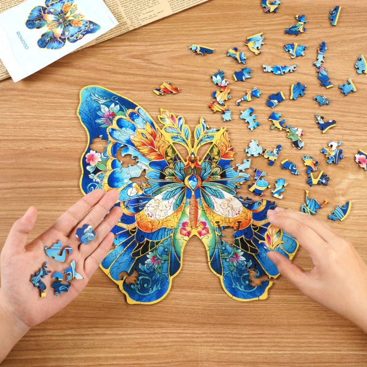 Morpho-Helena-7.webp