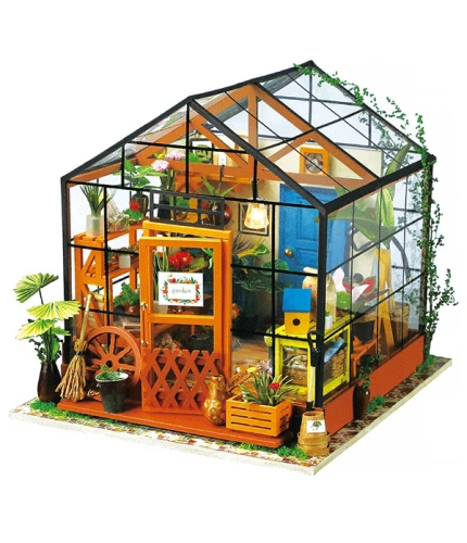 DG104-DIY-MINIATURE-HOUSES.webp